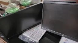 Dois Monitores LED "19" e "21" AOC Contato *