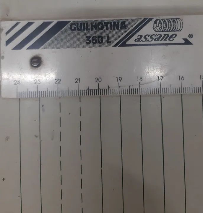 Guilhotina de papel  - Foto 5