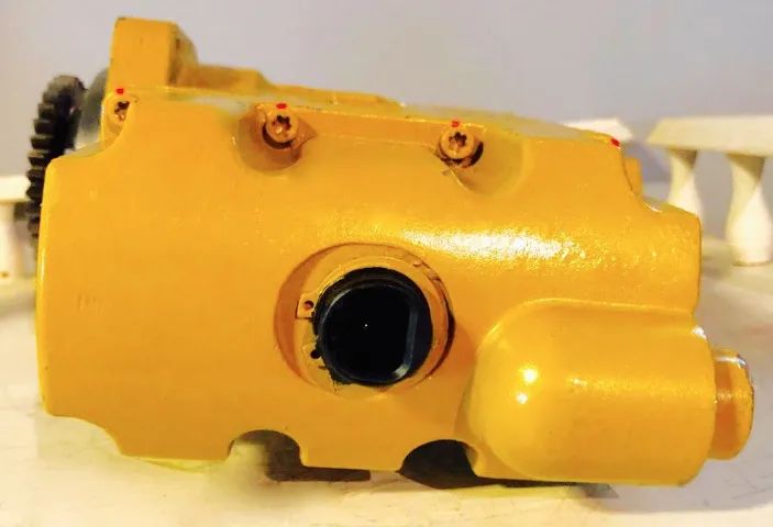 Bomba De Alta Pressão Motor Caterpillar Motor C7 - 384-0607 - Foto 4