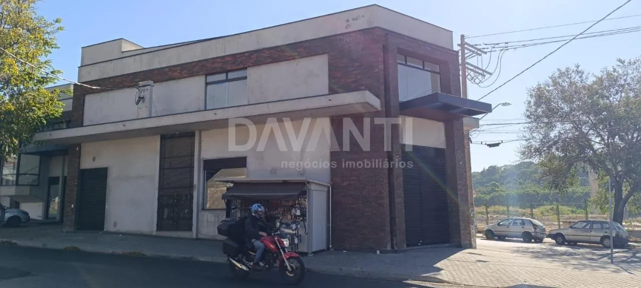 Sala para locação no centro de Valinhos na Davanti Imóveis.