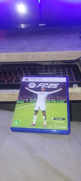 FIFA 22 PS5 - Jogo de Futebol