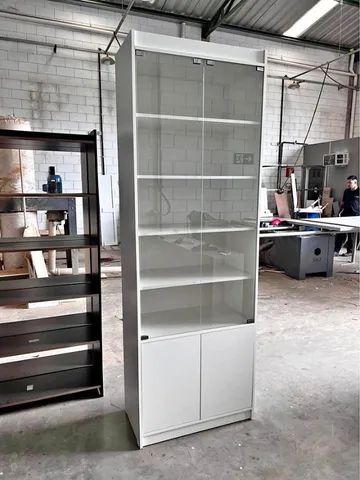 Estante 220x75x40 Porta magnética e portinha com fecho toque