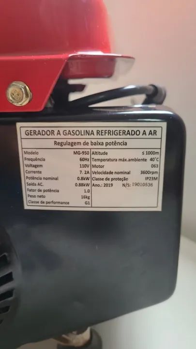 Gerador a Combustão 2T - 800W - 127V e 12V - MOTOMIL MG-950, Seminovo, na caixa - Foto 3