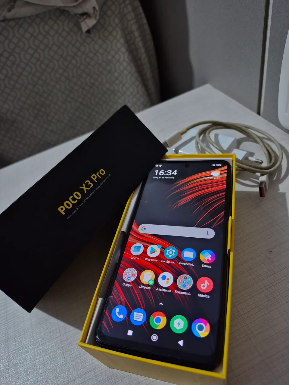 Poco X3 Pro 256gb - Estado de Novo