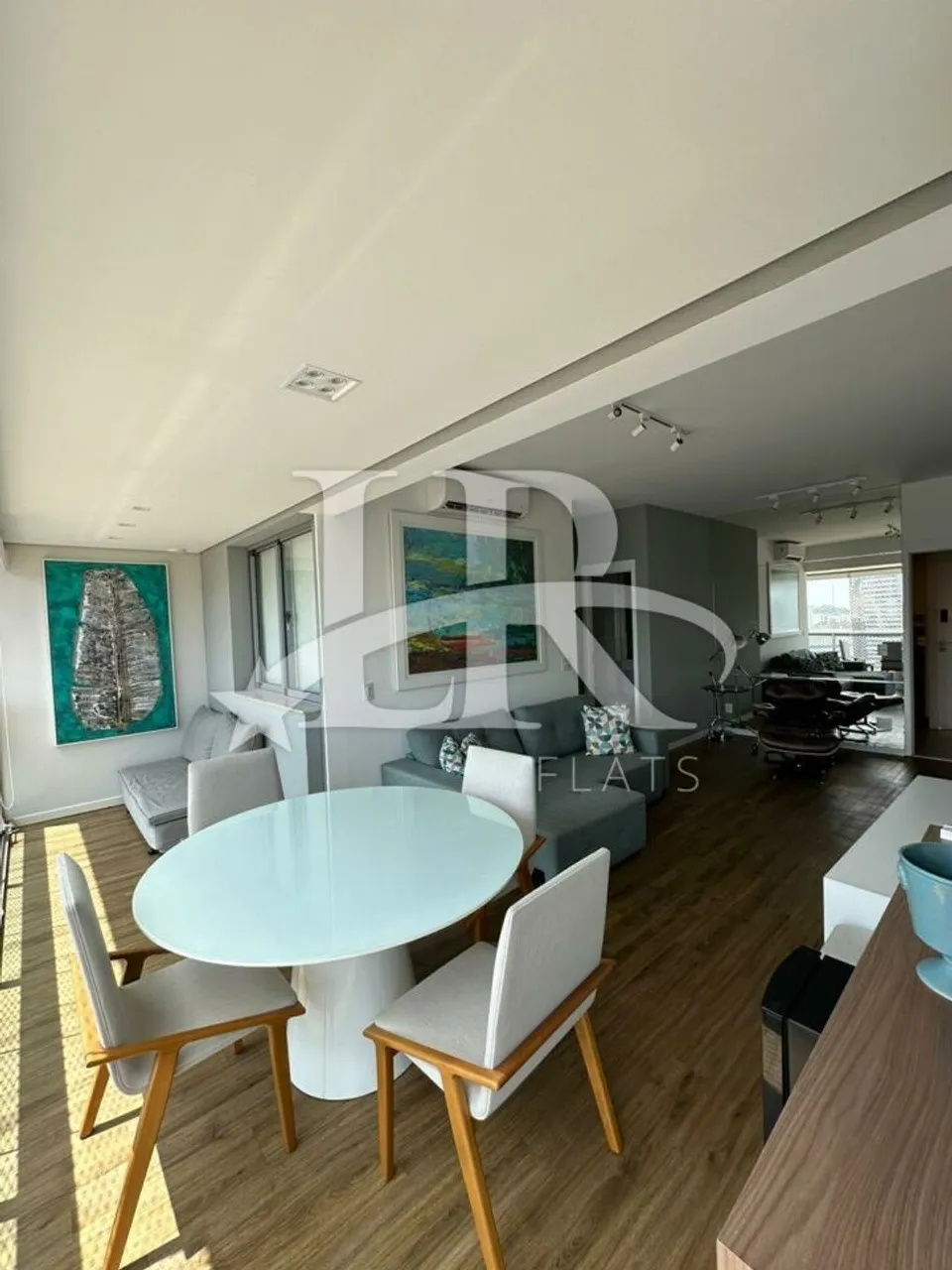 LR Flats - Flat mobiliado para locação em Santo Amaro