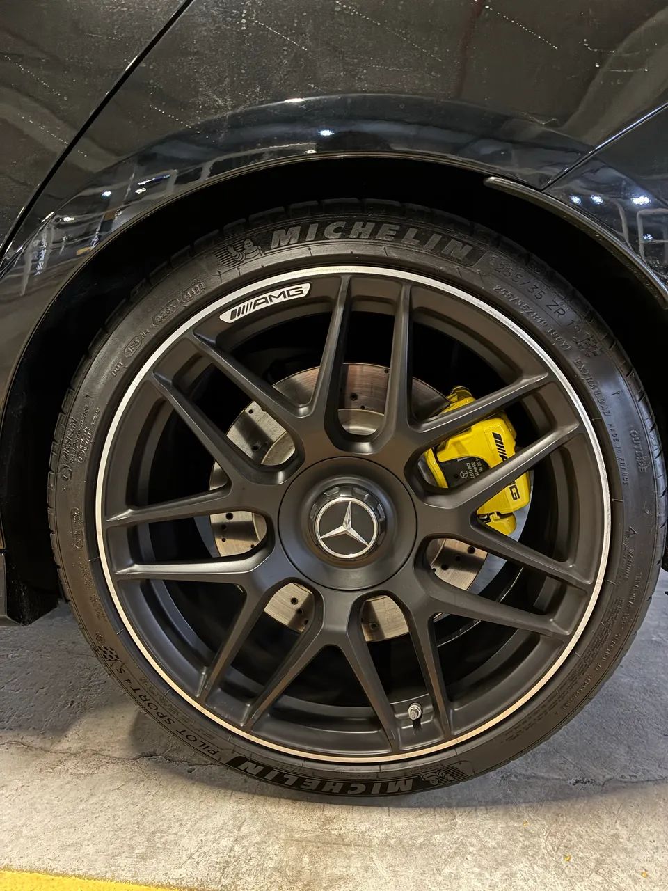 Pneus Michelin, veículo com 2500km - Foto 5