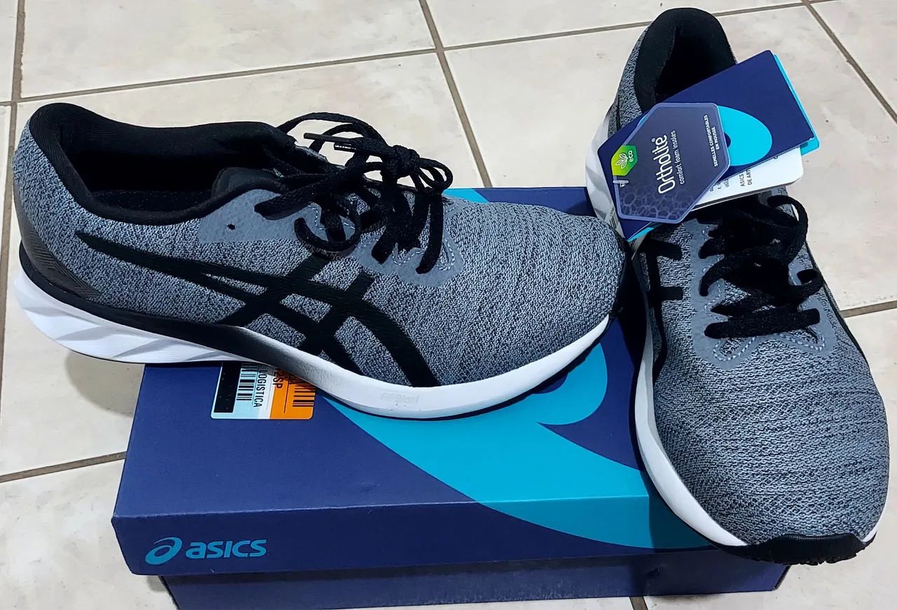 Tênis Asics Roadblast 