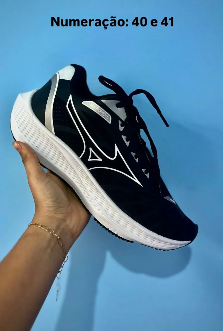 Tênis Mizuno Wave Prophecy 11 - Preto e Branco