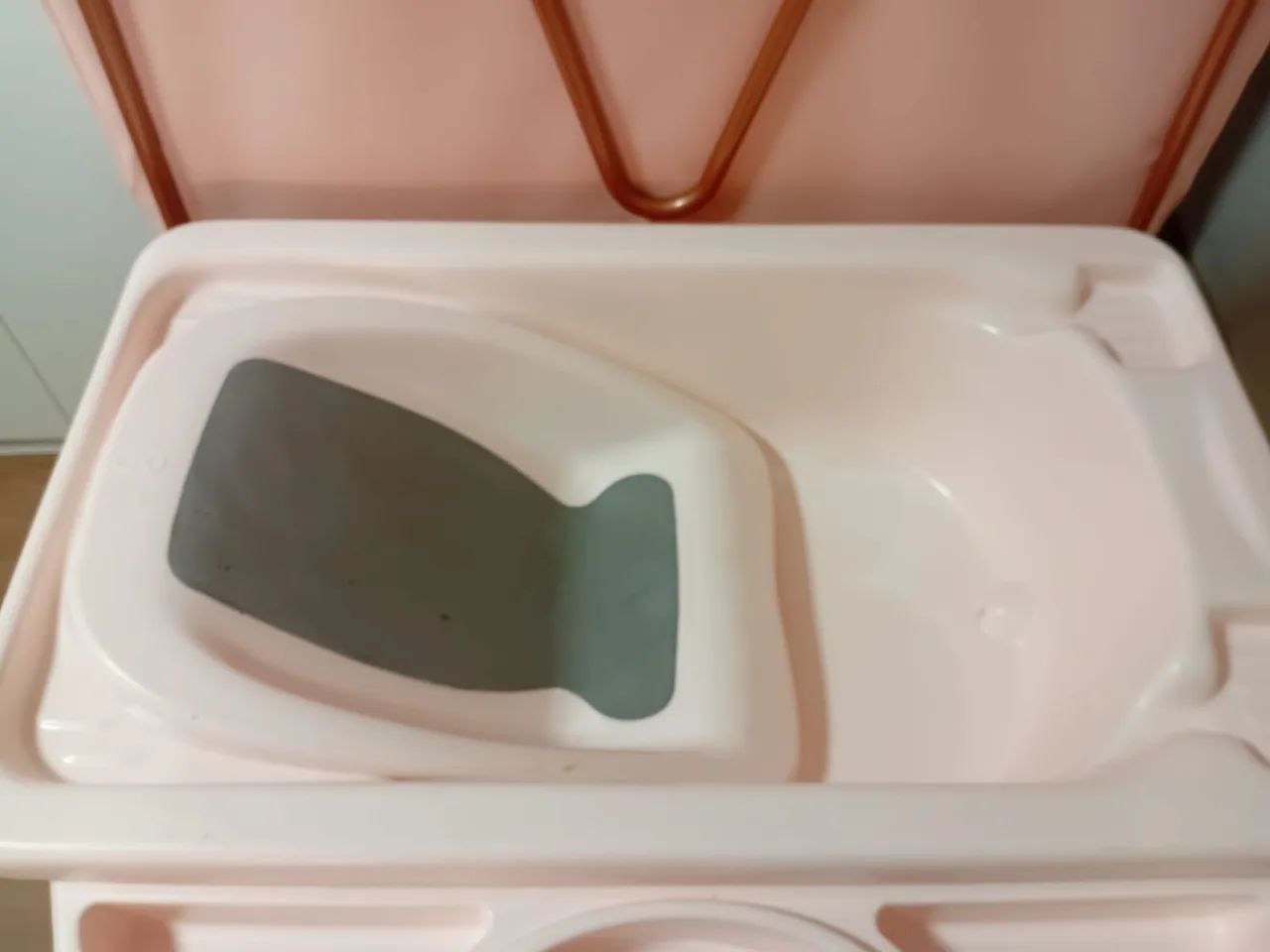 Trocador de bebê dobrável rosa - Foto 2