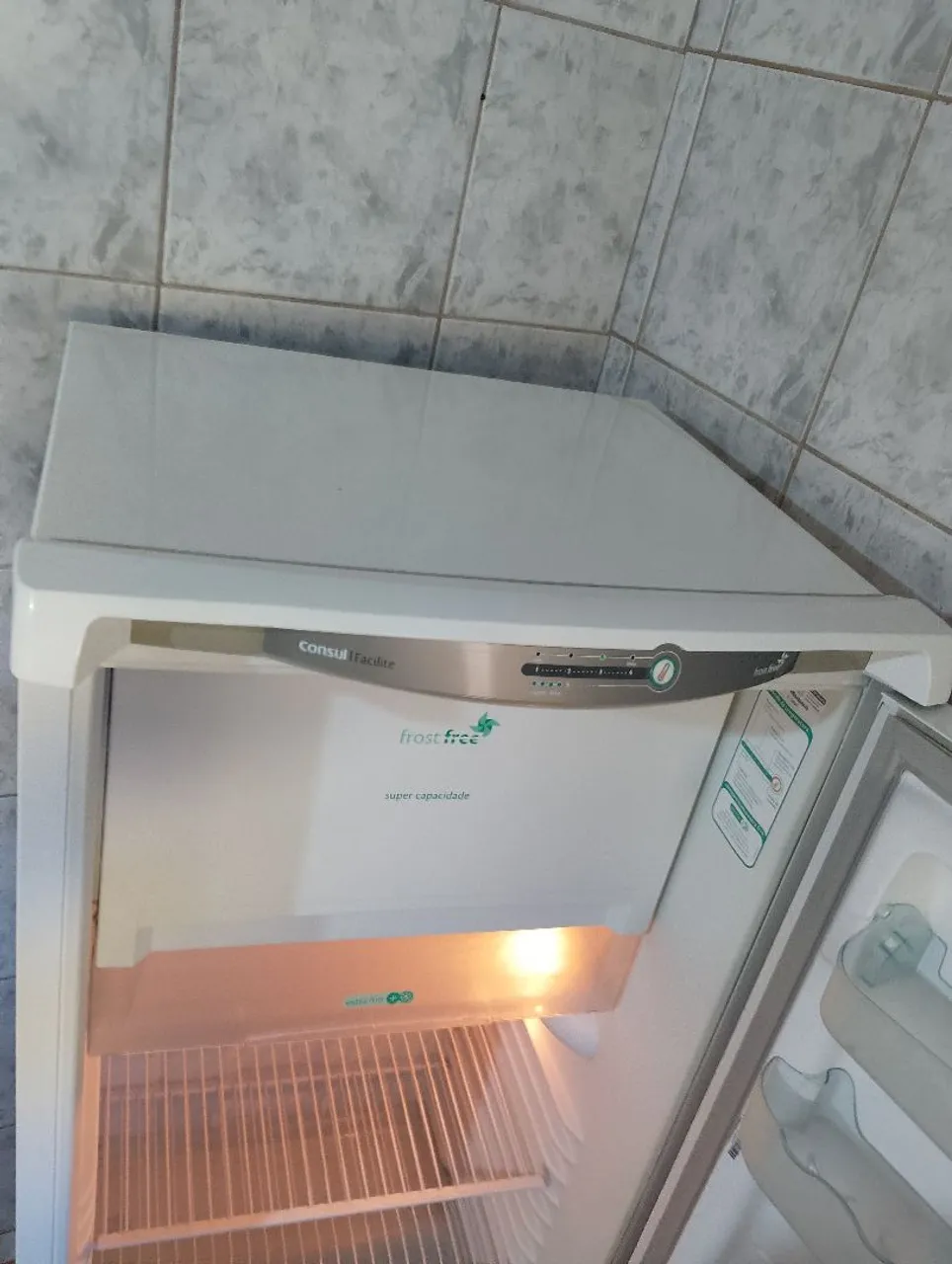 Geladeira Consul Frost Free Super Capacidade