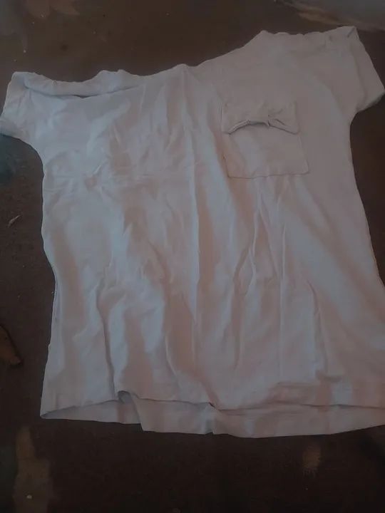 Camiseta branca de algodão, tamanho M