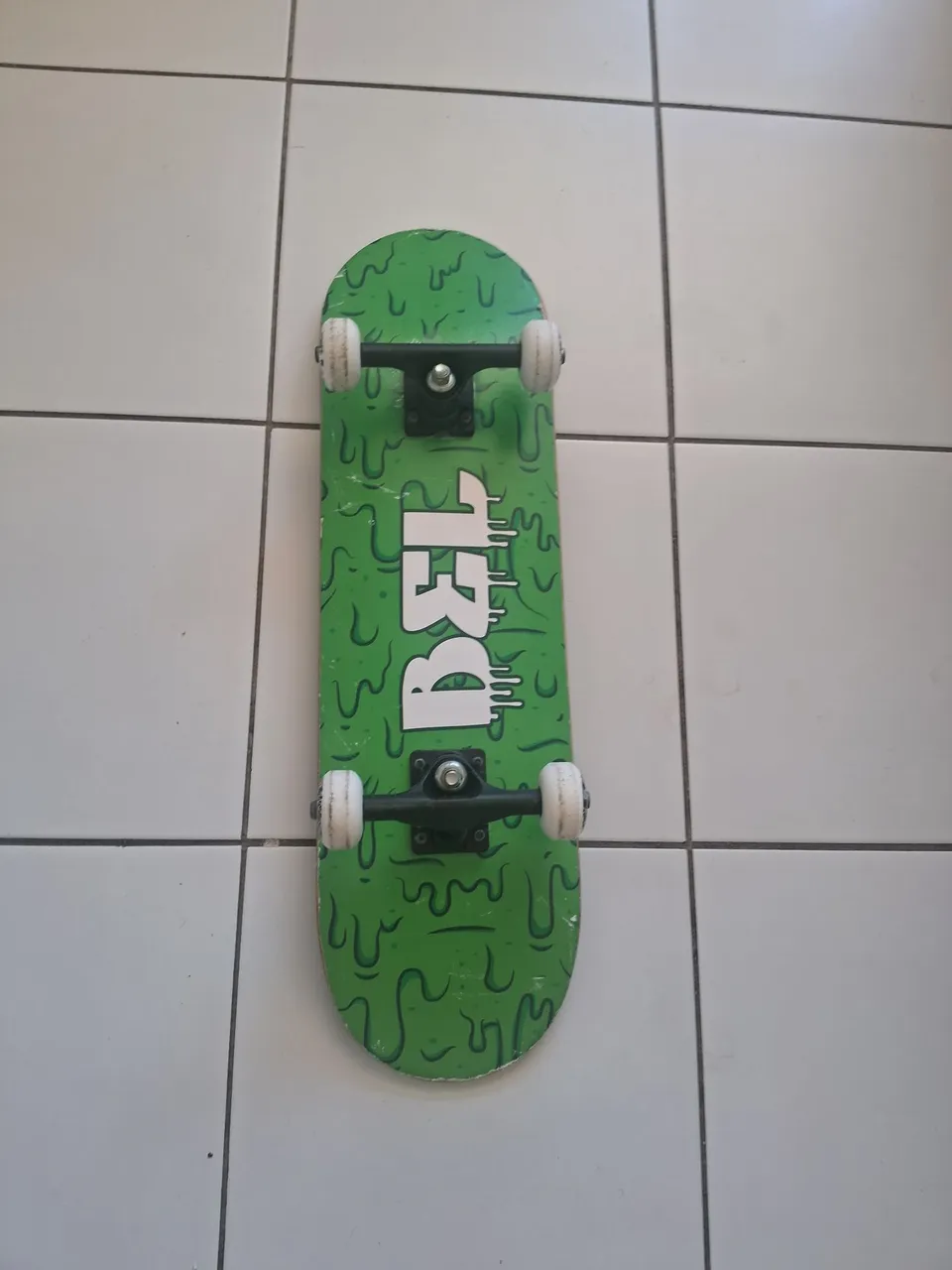 Skate Shape Verde - Ideal para Manobras!