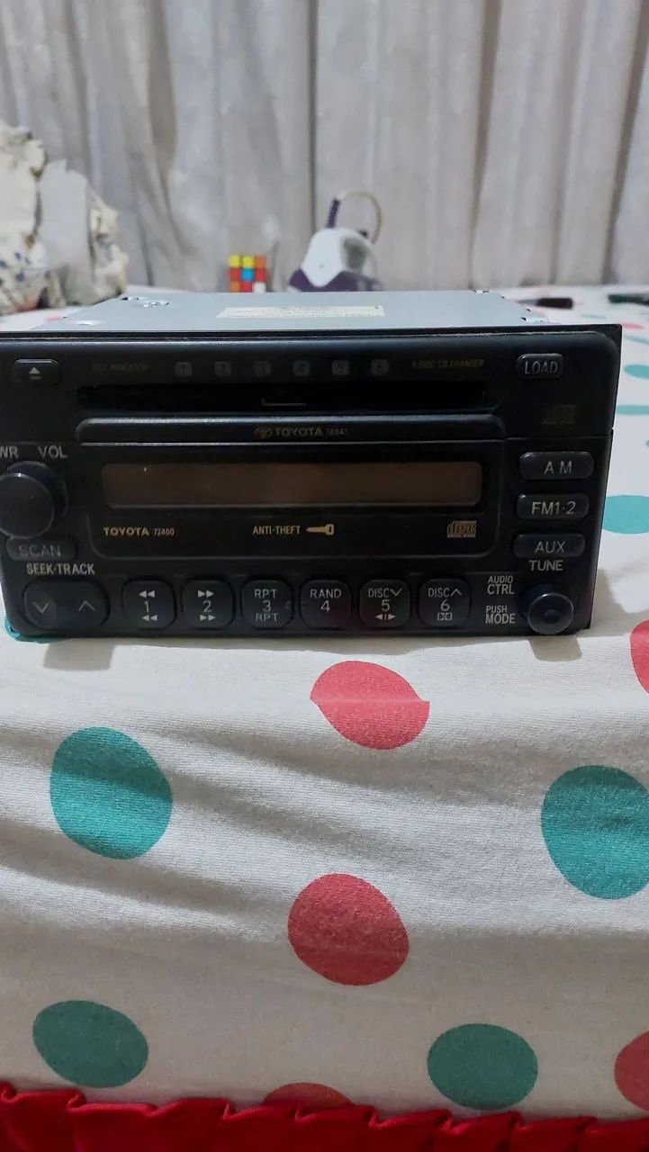 Toca-CD Original Toyota Corolla 2003-2008 - Relíquia em ótimo estado<br>