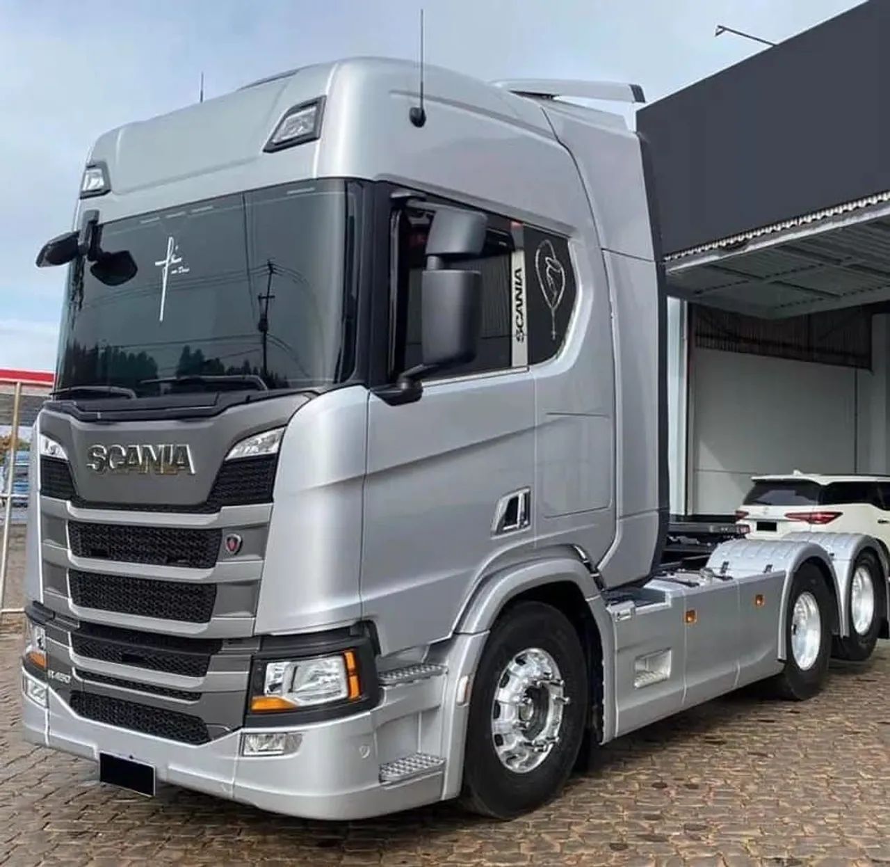 SCANIA R 450 6X4  SO CAVALO.  COM DIVIDA  