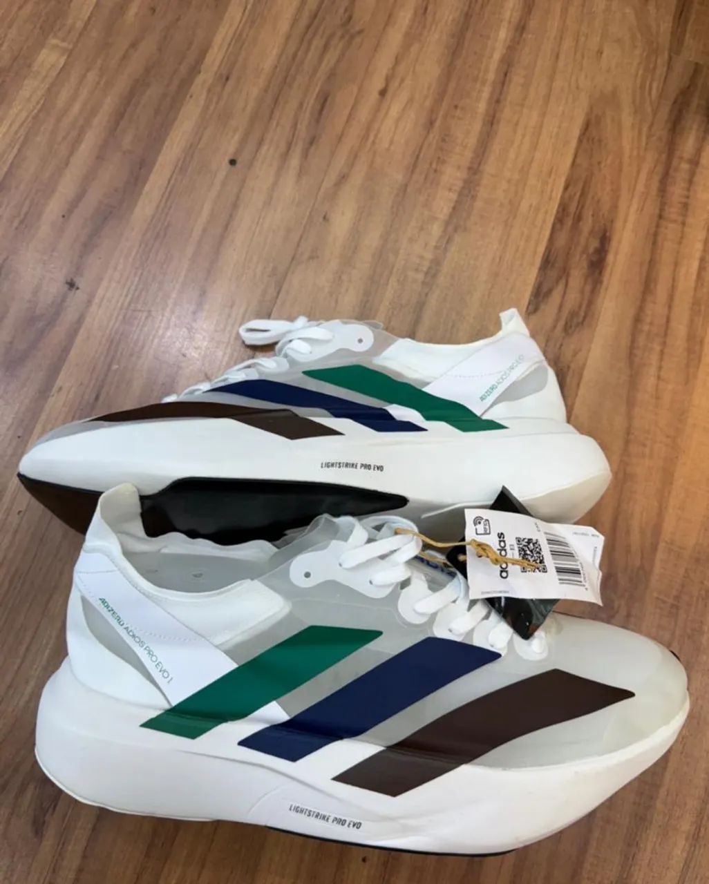 Tenis Adidas Adizero - Foto 2