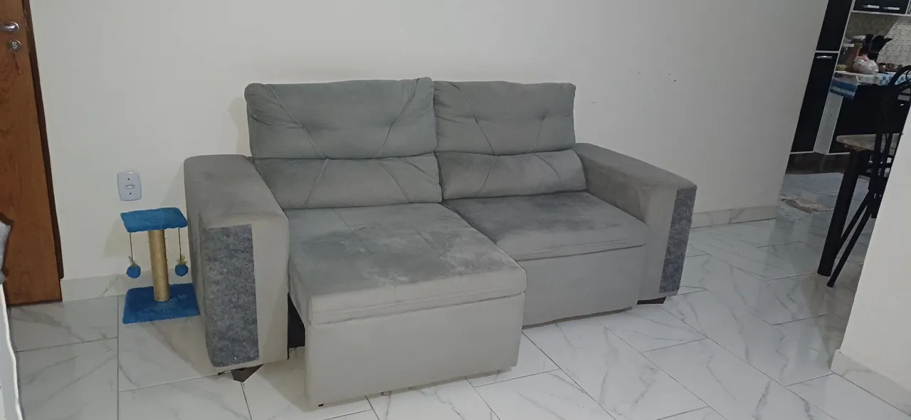 Sofá retrátil