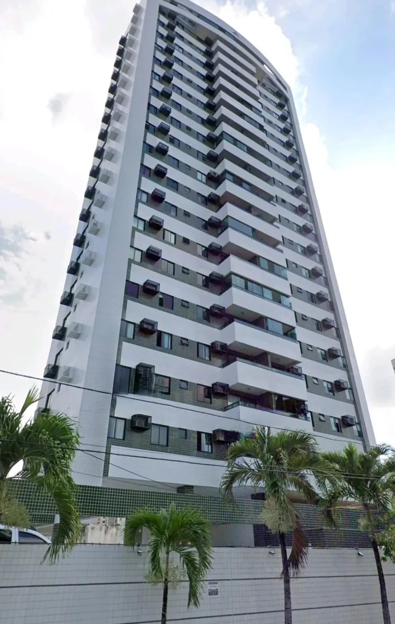 VENDO EXCELENTE APARTAMENTO COM 4 QUARTOS NO BAIRRO DE PARNAMIRIM / RECIFE
