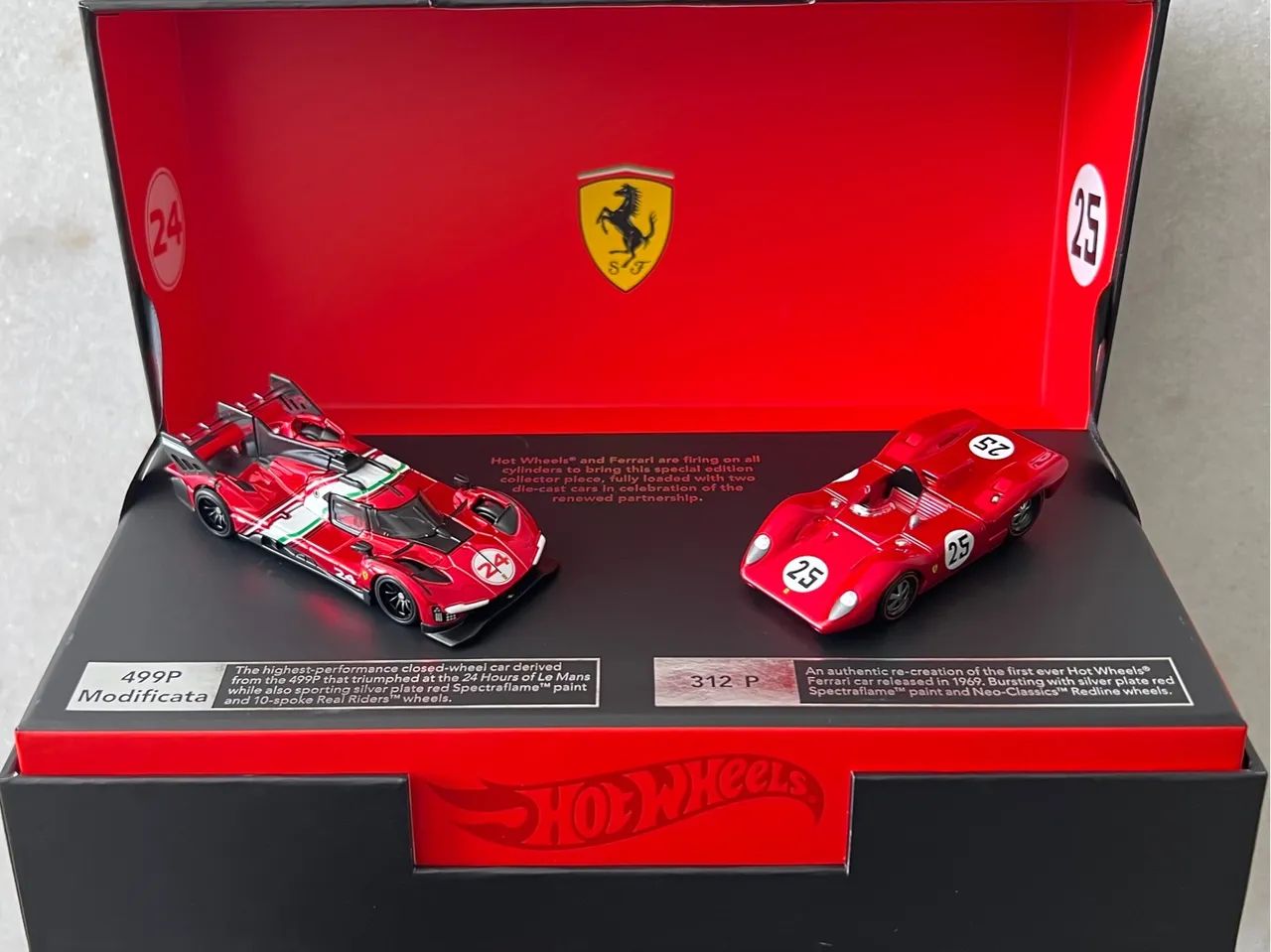 HOT WHEELS FERRARI HERITAGE SET - Hobbies e coleções - Sion, Belo