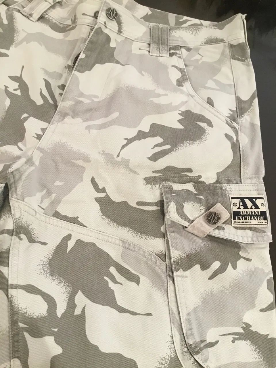 BERMUDA ARMANI EXCHANGE CARGO CAMUFLADA ORIGINAL  - Foto 4