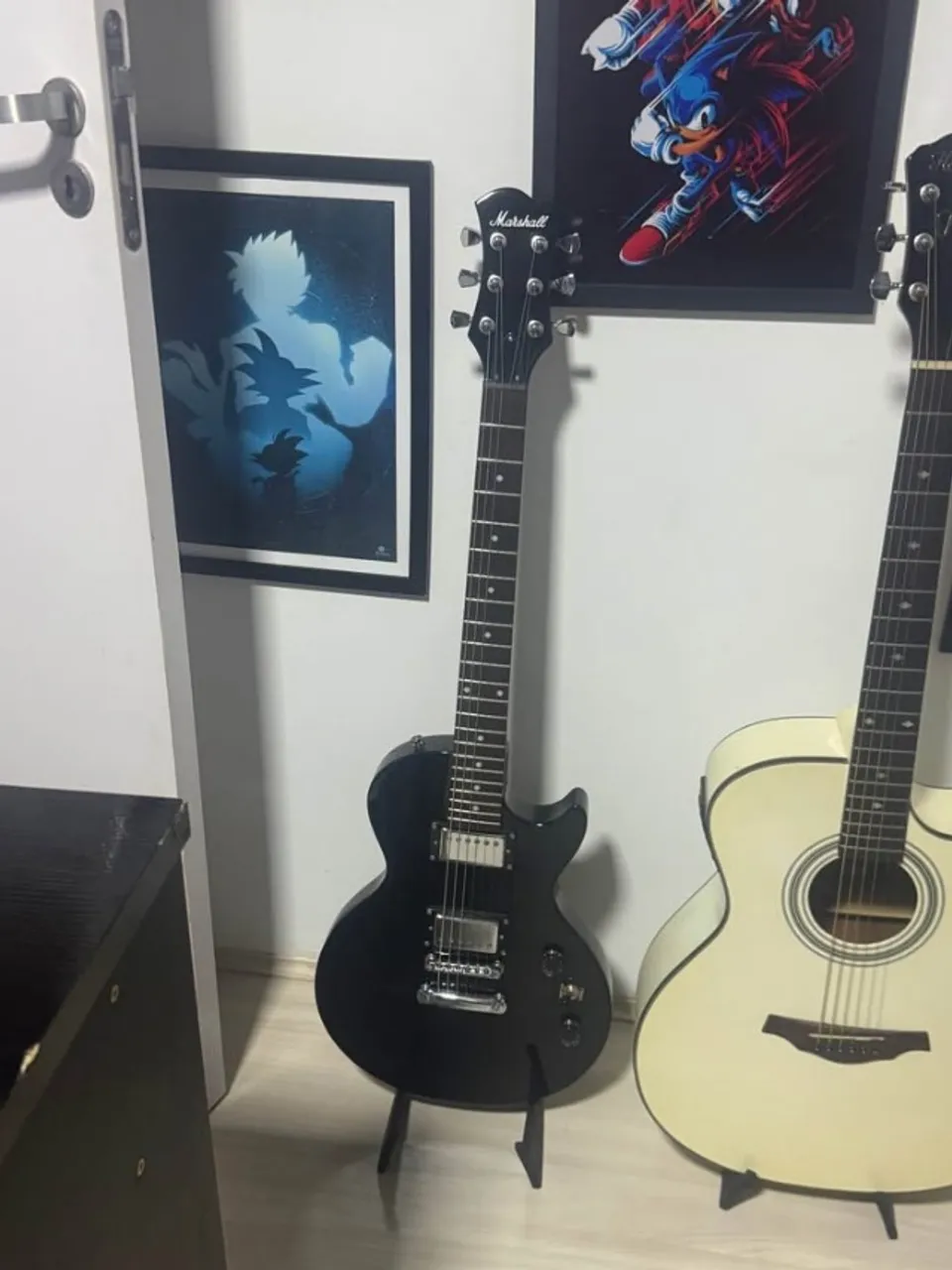 ? Guitarra Estilo Marshall Les Paul - Visual Clássico e Agressivo!