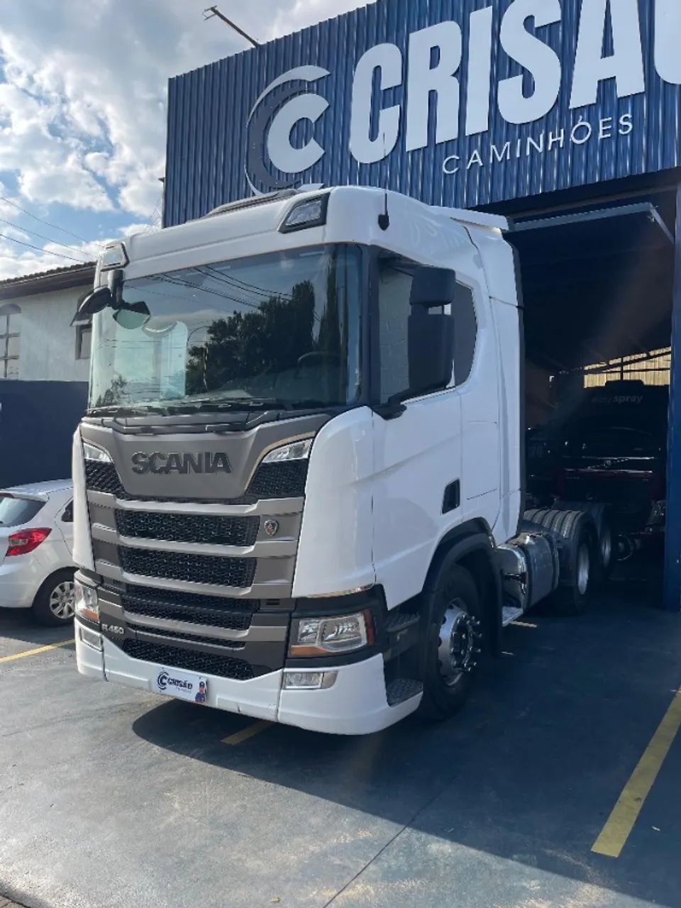 SCANIA R450 6X2 2022 C/ RETARDER E GELADEIRA R$580.000,00