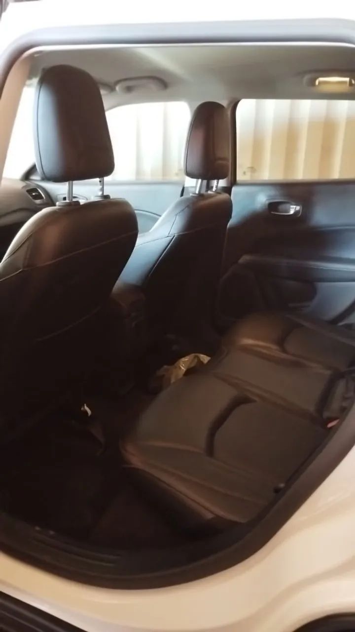 CARRO COM APENAS 2120 KM ORIGINAL  - Foto 3