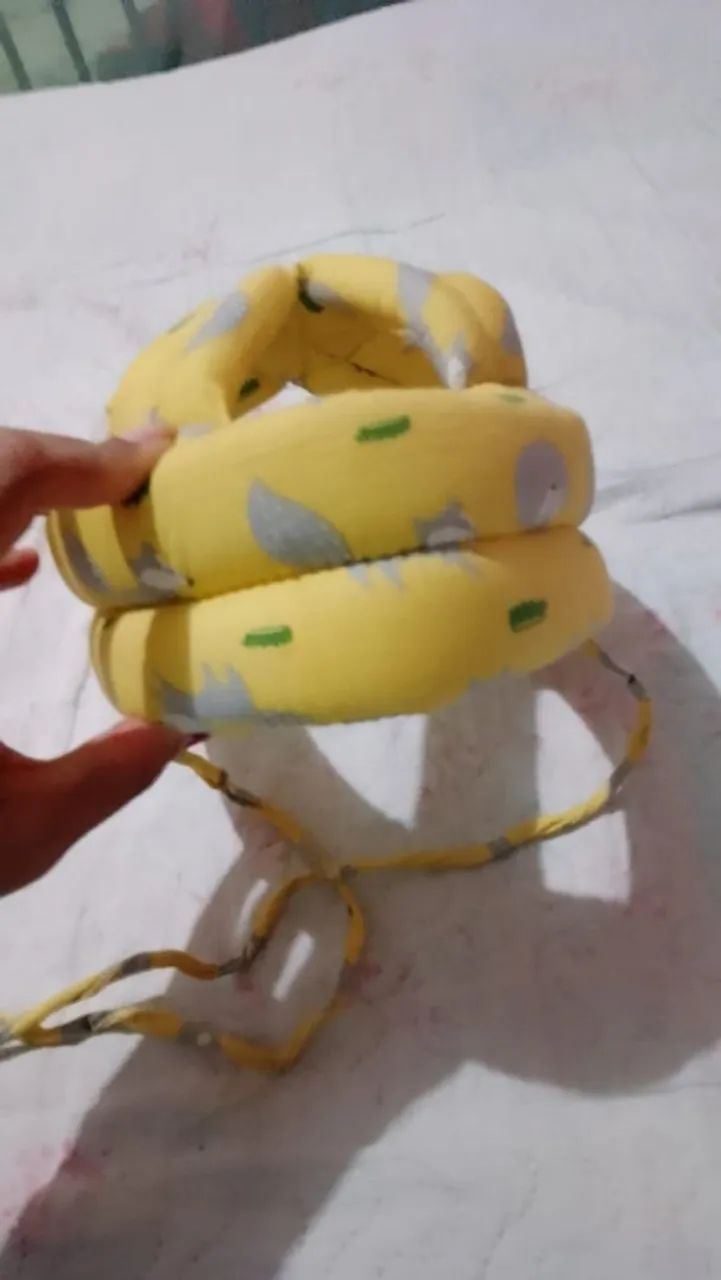 Protetor de cabeça para criança. 