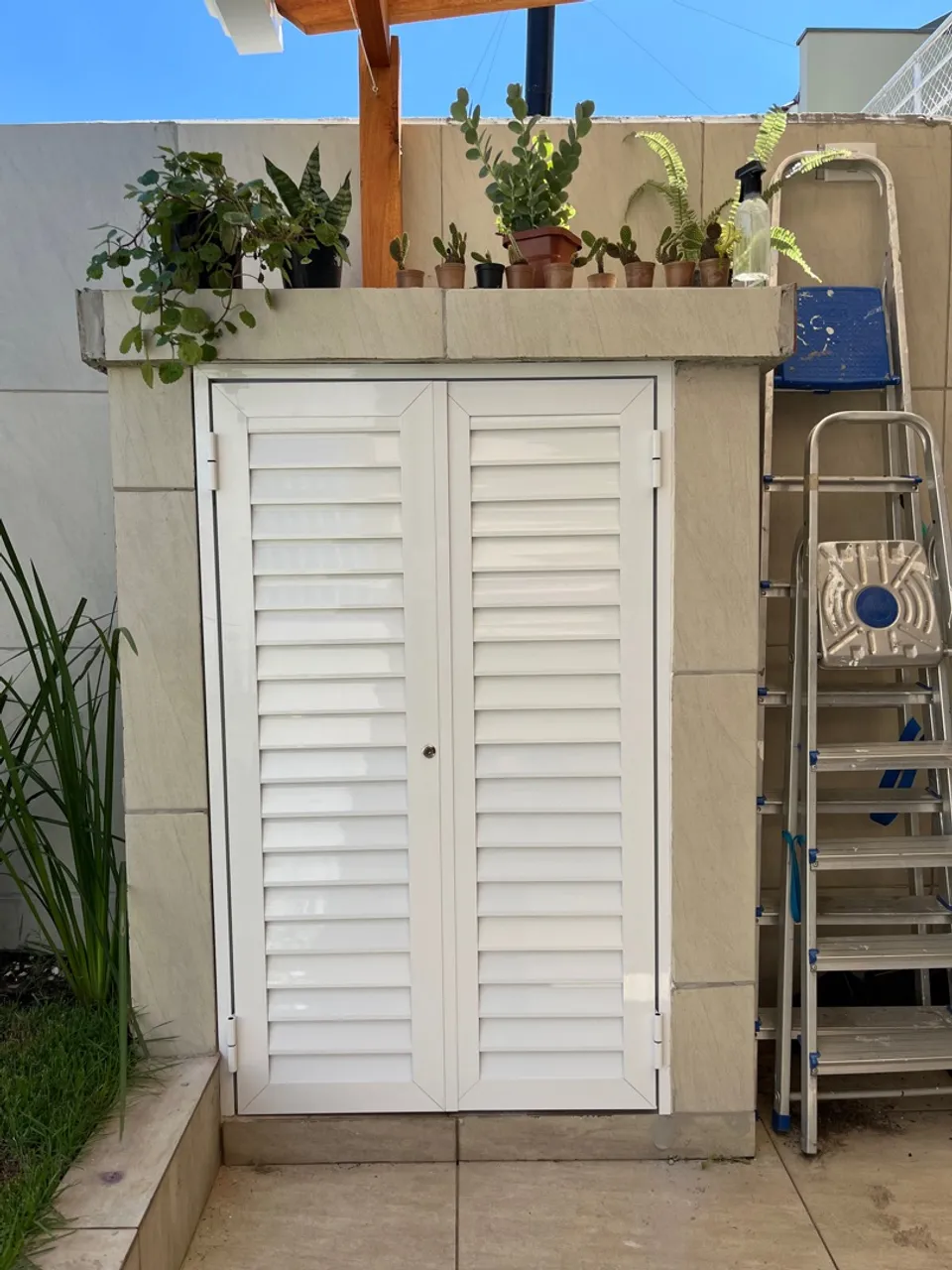 Portinholas Venezianas Alumínio (FÁBRICA)
