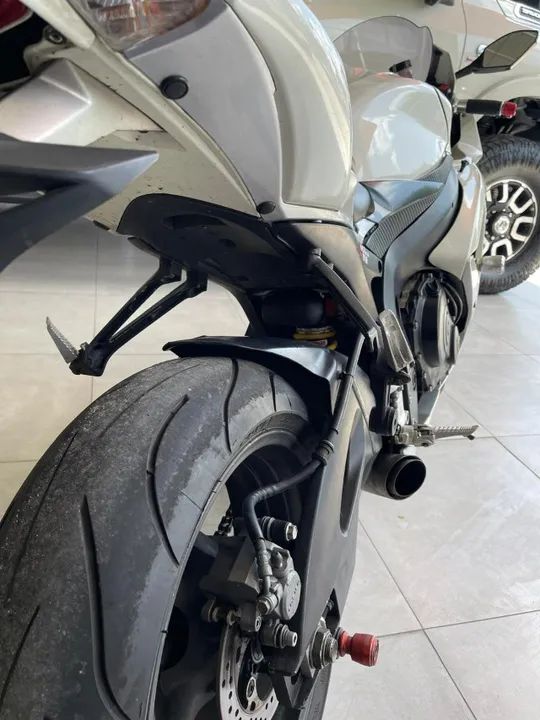 Suzuki GSXR750 Srad | 2011 - Foto 4