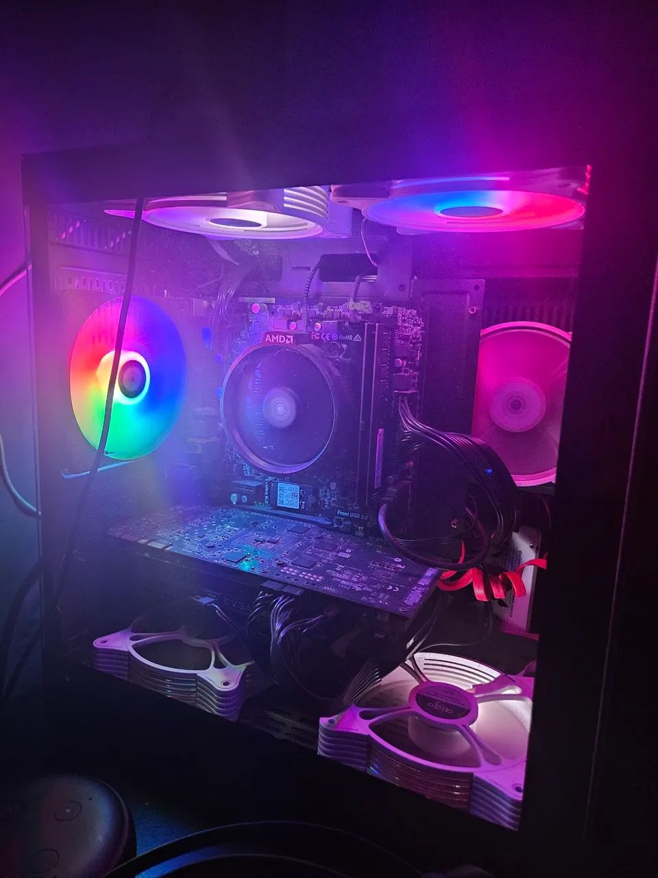 Pc gamer64374417804417122