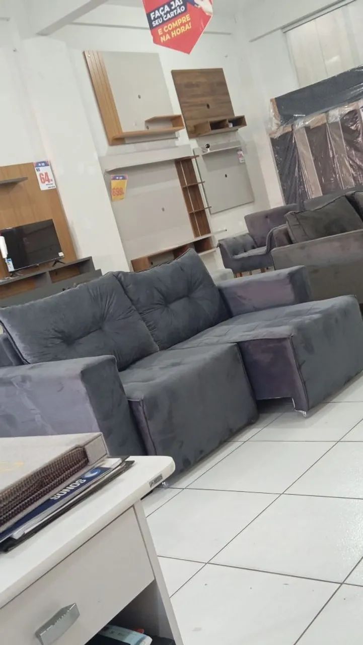 Sofá Cinza retrátil Confortável