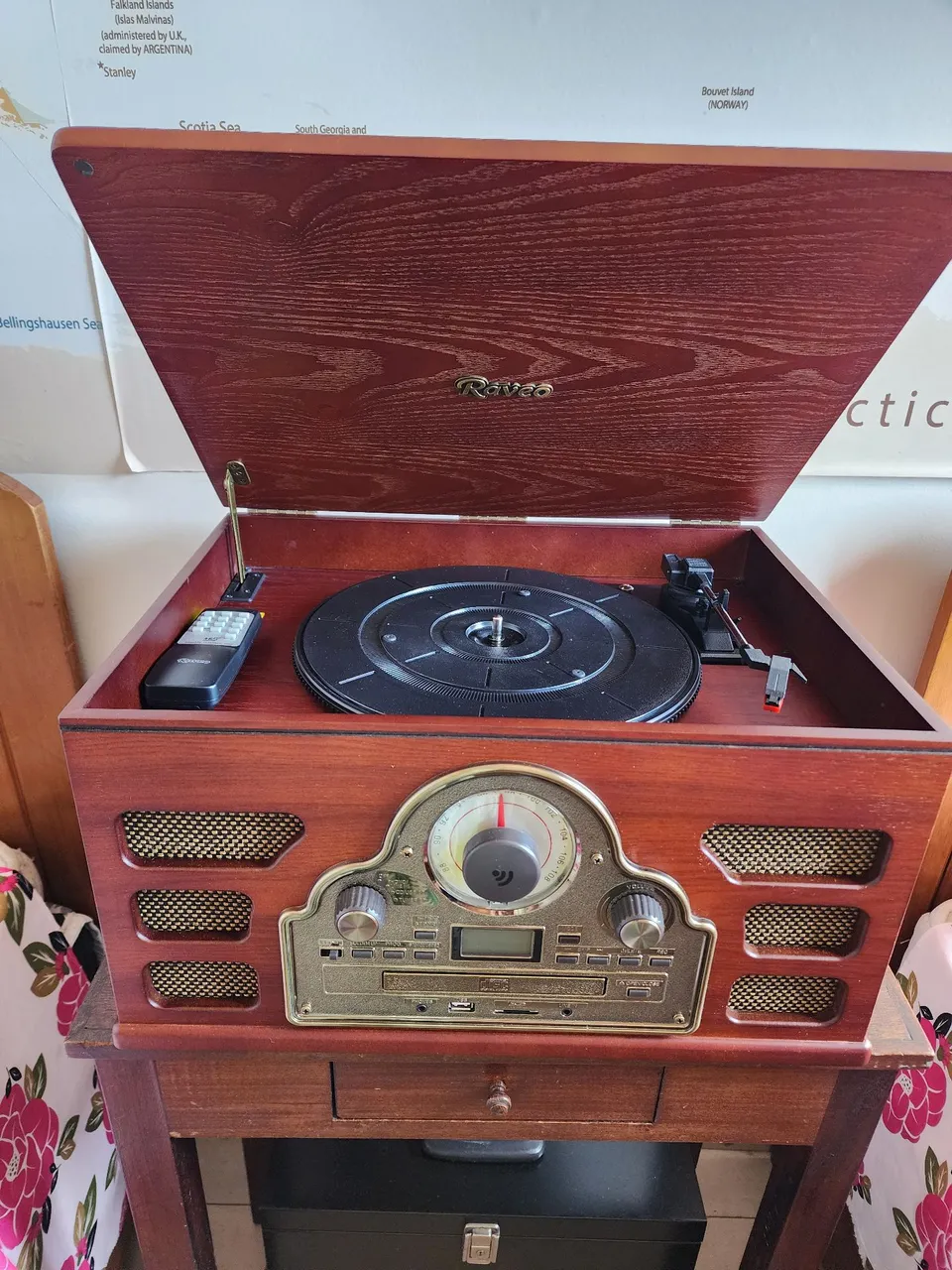 Toca Discos Raveo - Vintage