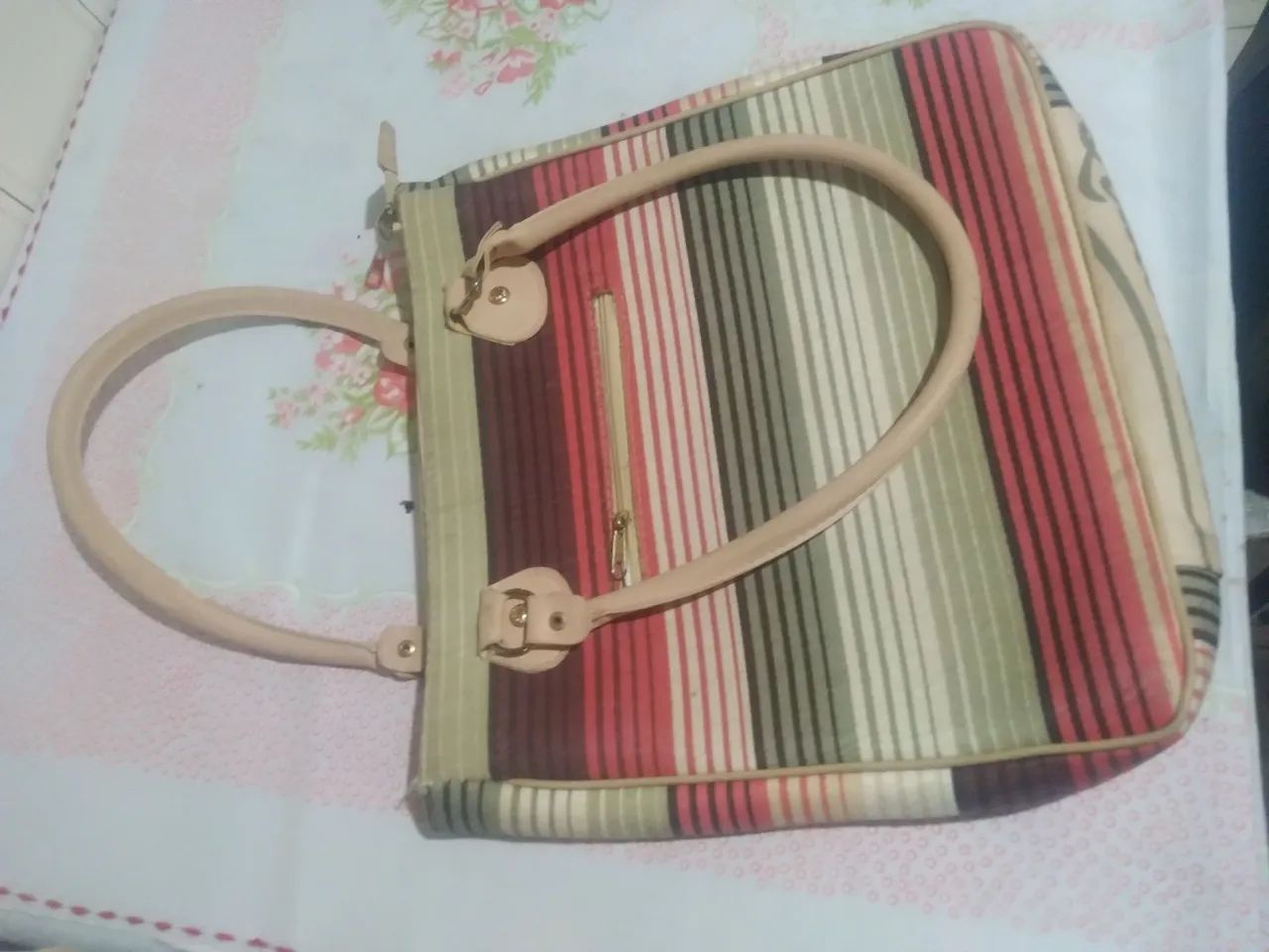 Bolsa Louis Vuitton Estampa Listrada - Foto 2