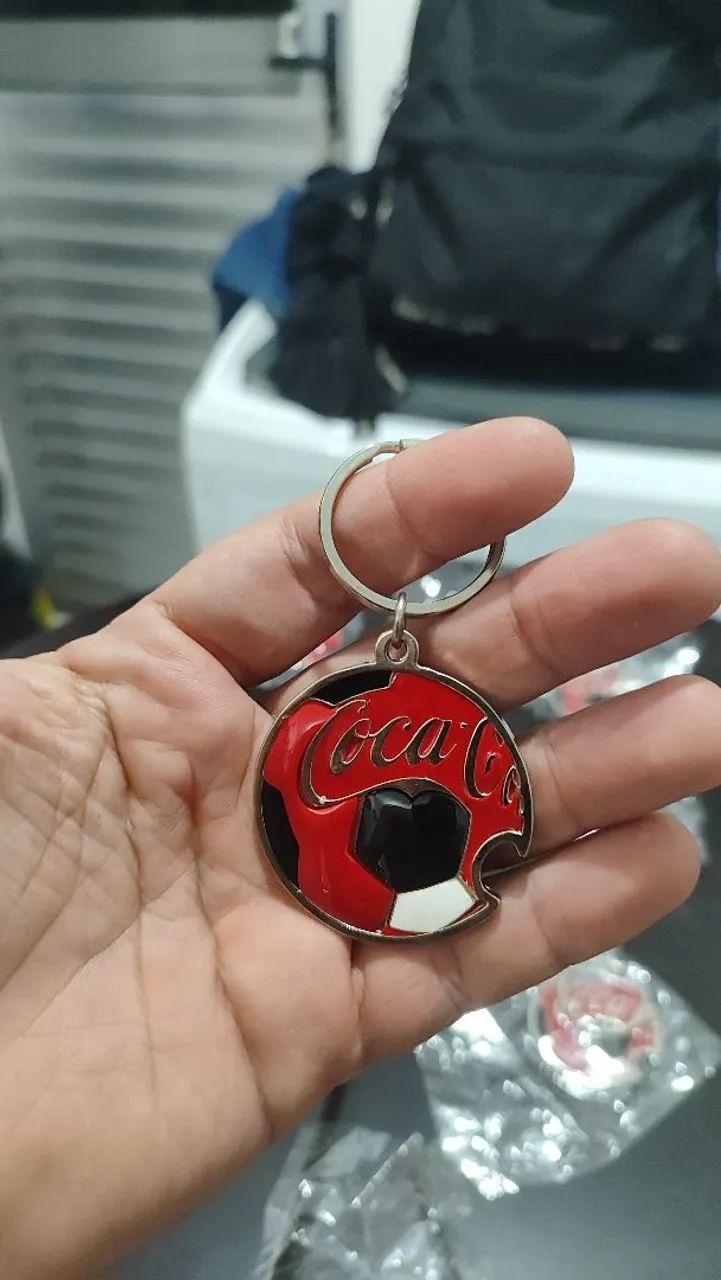 Caixa térmica Coca Cola 26L + Brinde (Leia a descrição) - Foto 5