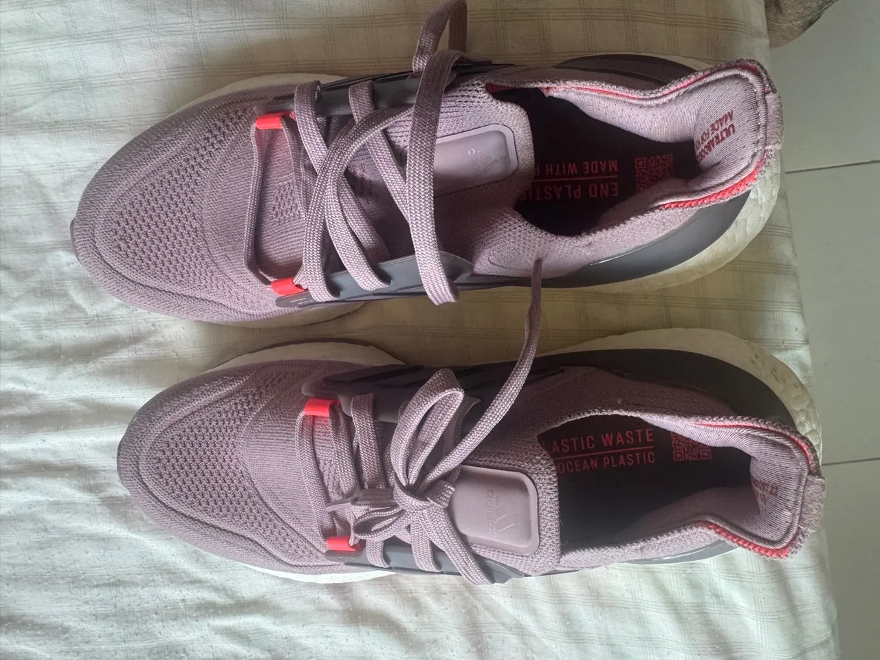 Tenis 38