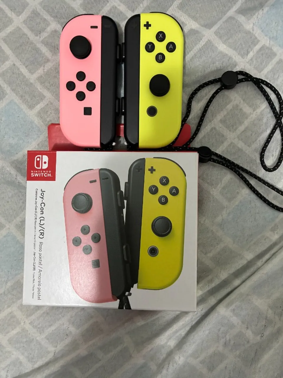 Controle para nintendo switch amarelo e rosa pastel