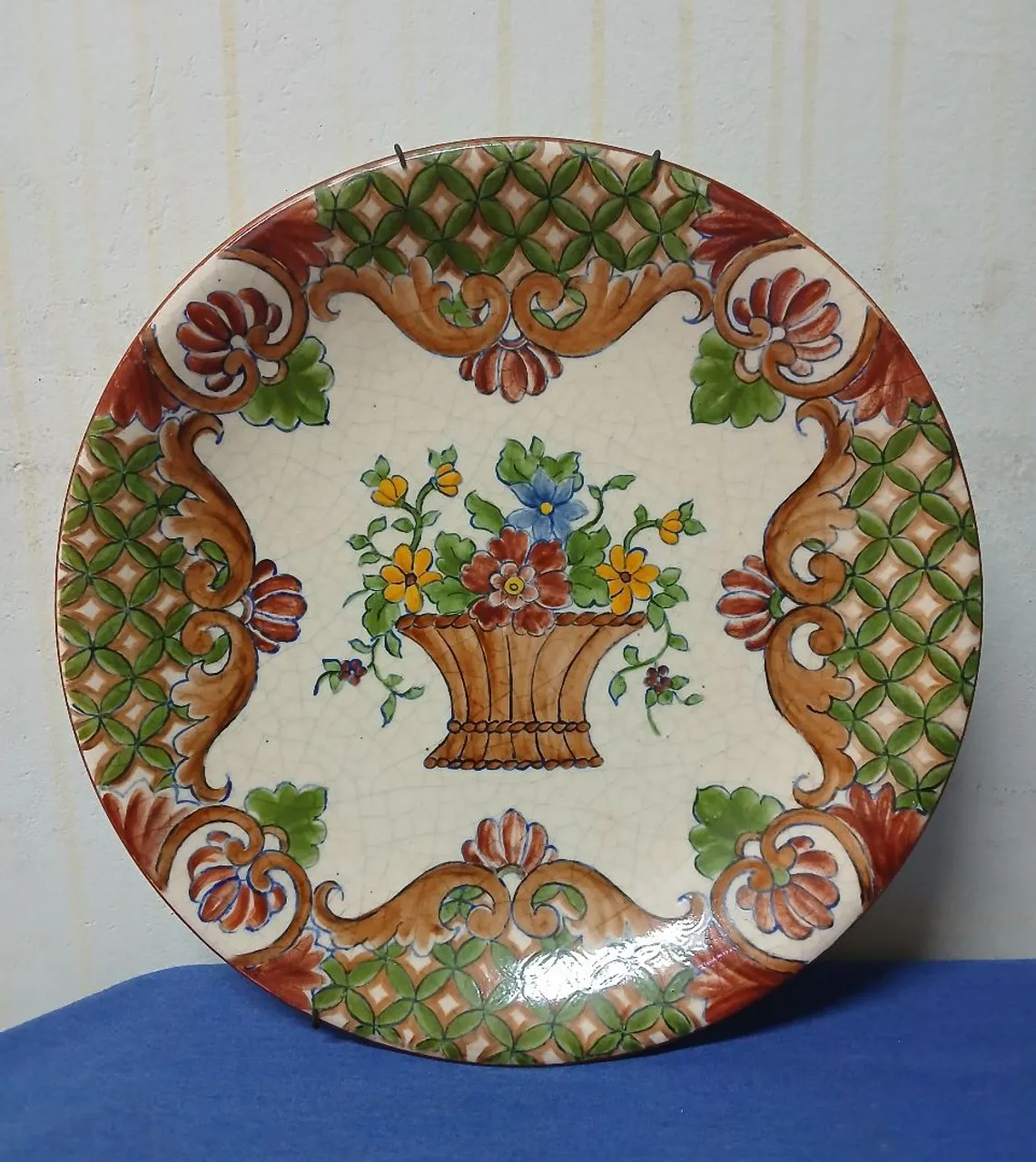 Prato em Porcelana de parede