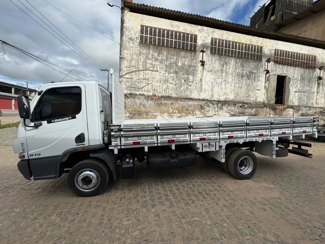 MERCEDES ACCELO ANO 2013 - Foto 5