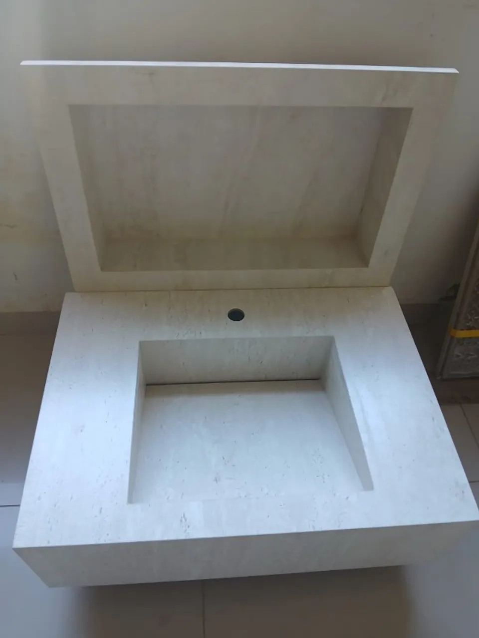 SUPER OFERTA CUBA $ 400 E NICHO $ 200 EM PORCELANATO TRAVERTINO