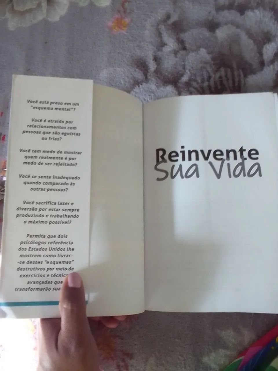 Livro Reinvente Sua Vida - Novo - Foto 2