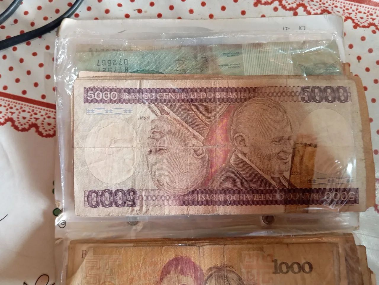 Cédulas antigas apenas um real  - Foto 6