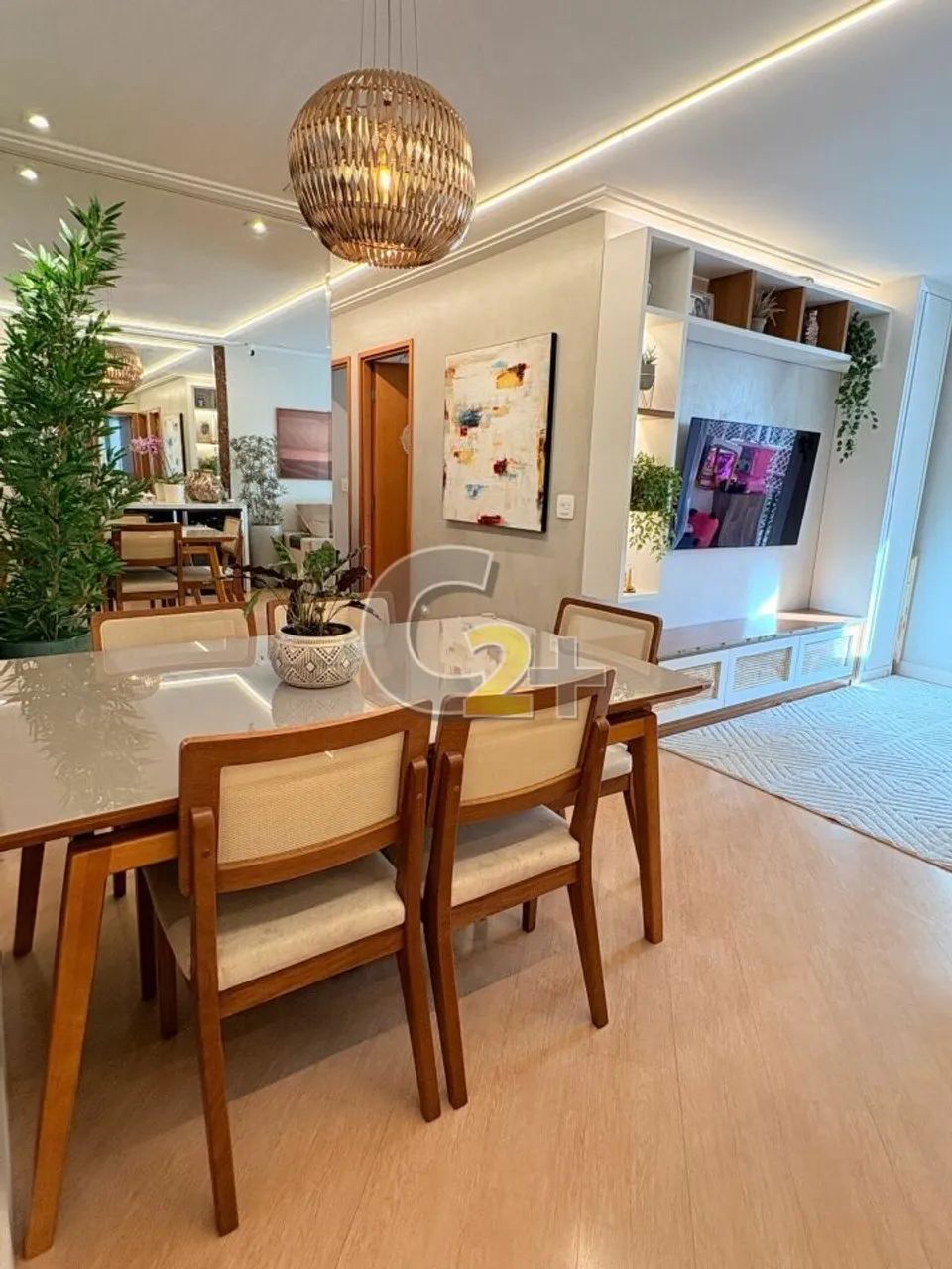 Apartamento, venda, Pompéia, 3 quartos, 1 suíte e 2 vagas de garagem.