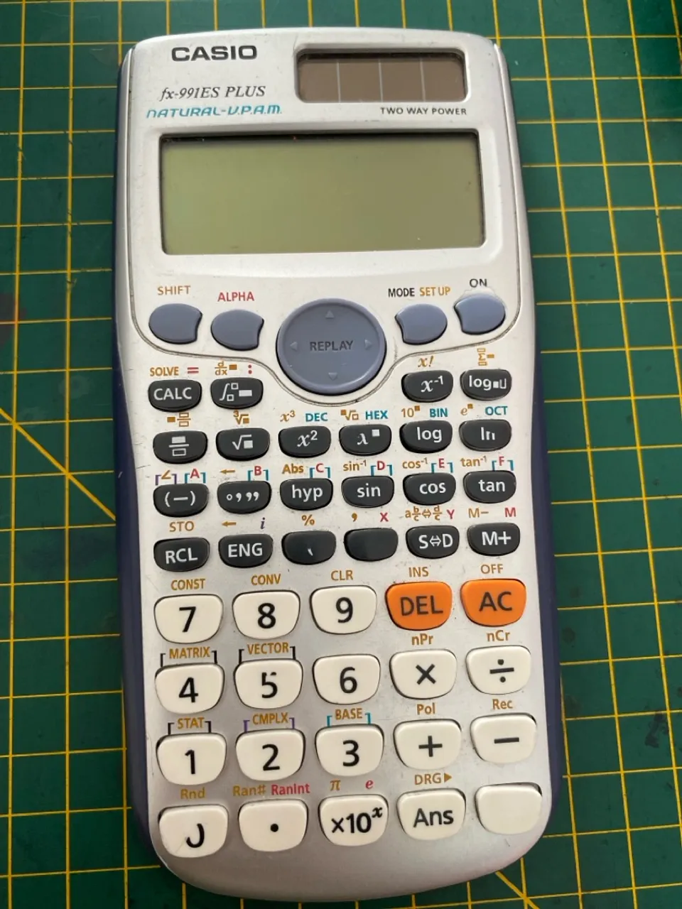 Calculadora Científica Casio fx-991ES PLUS