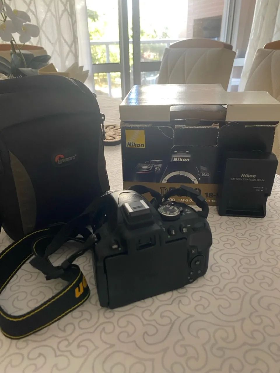 Câmera Nikon D5300 com Lente 18-55mm - Foto 4