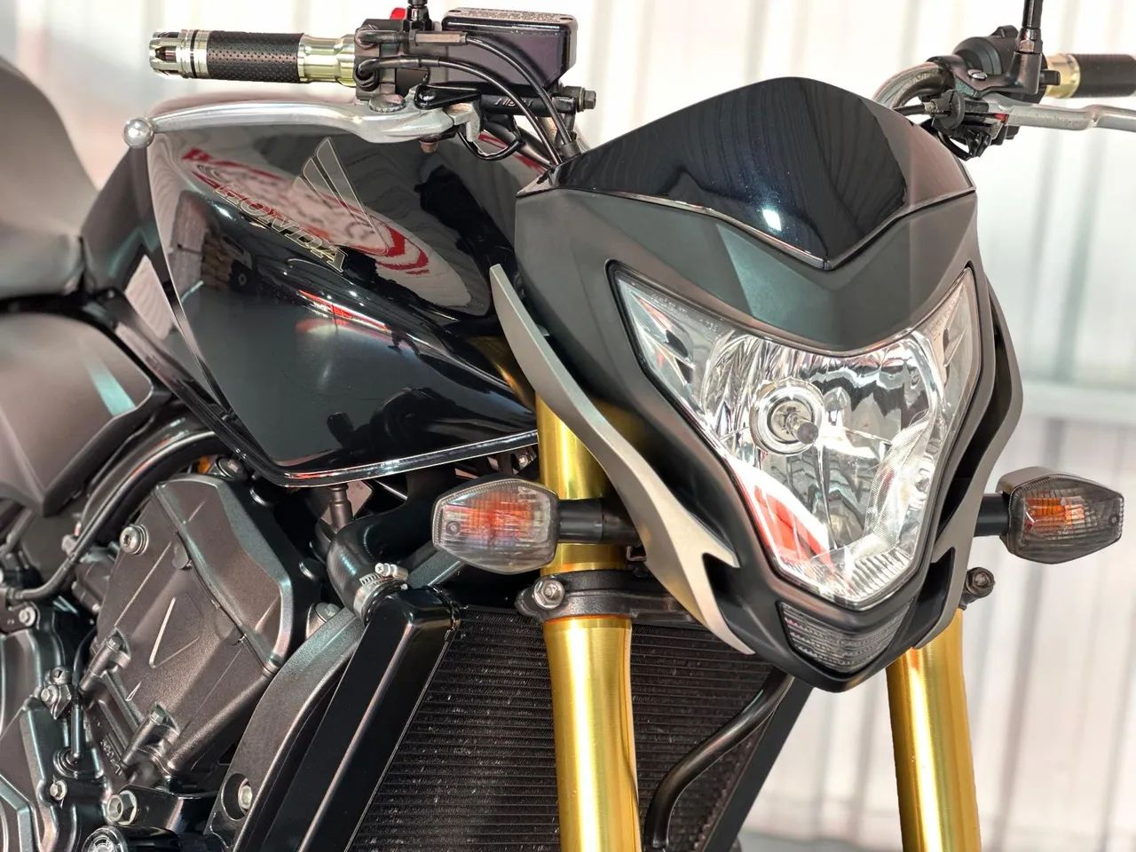 CB 600F HORNET  PRETA 2014/2014 - Foto 7