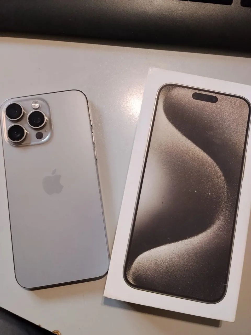 iPhone 15 pro Max - Foto 2