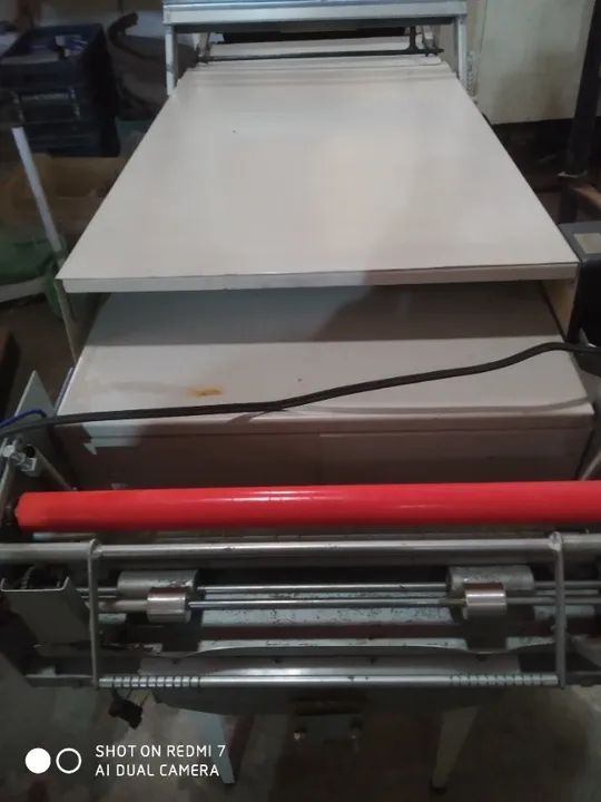 Máquina para fabricar fraldas R$ 4,500,00 302v - Foto 3