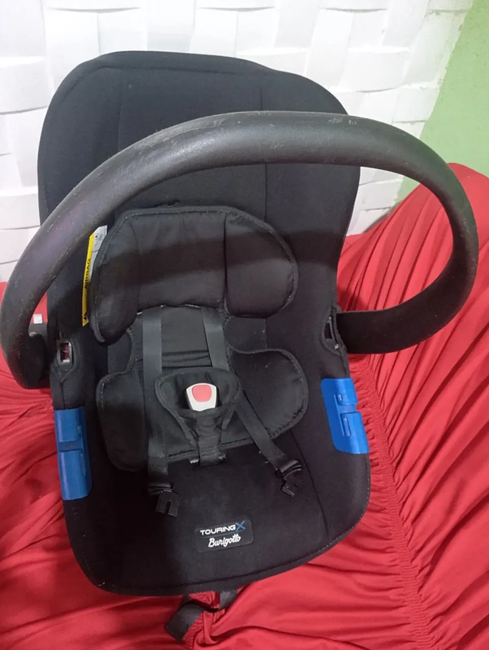 Bebê conforto 100.00