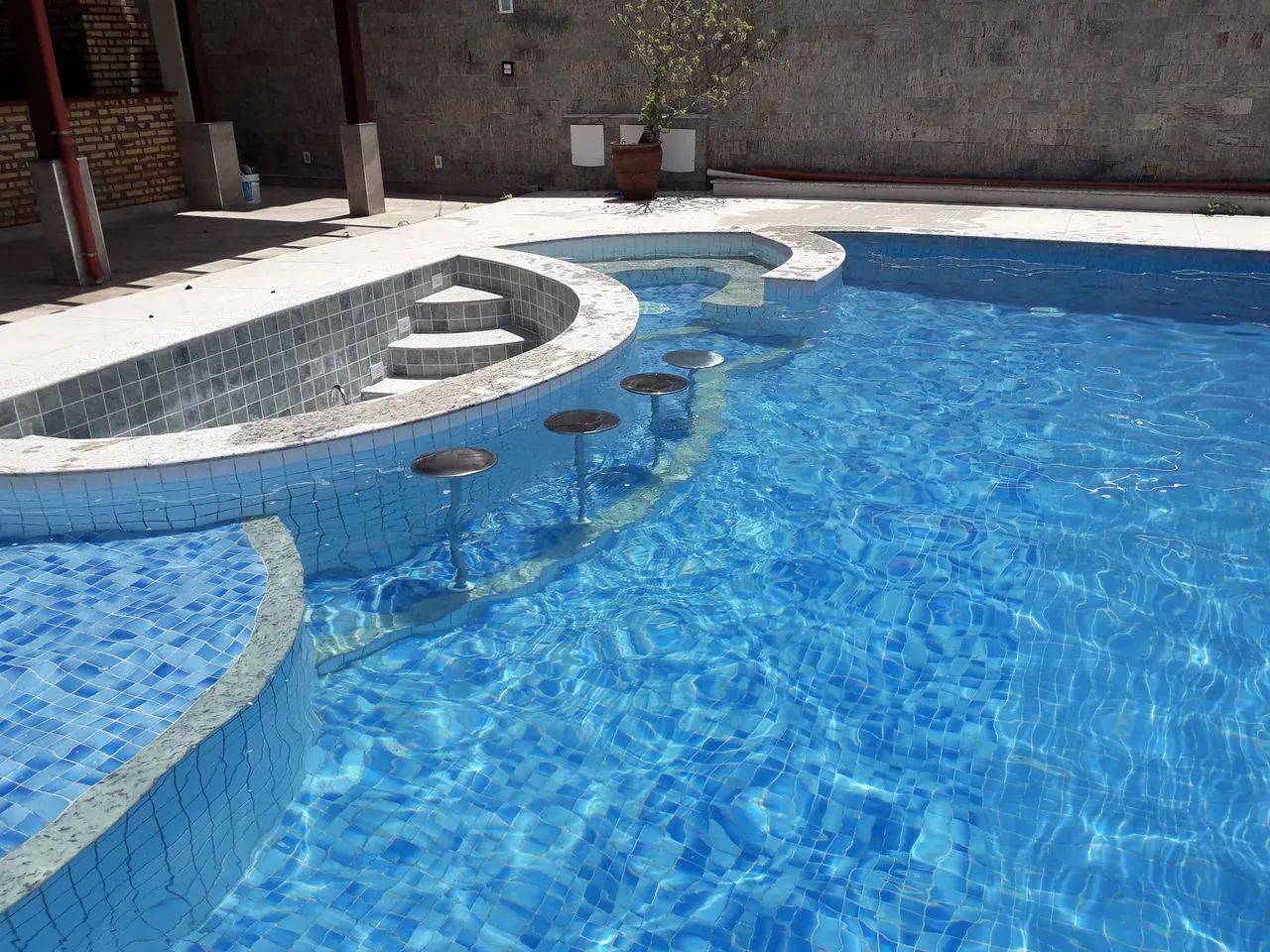 Limpeza de piscina e caixa d'agua