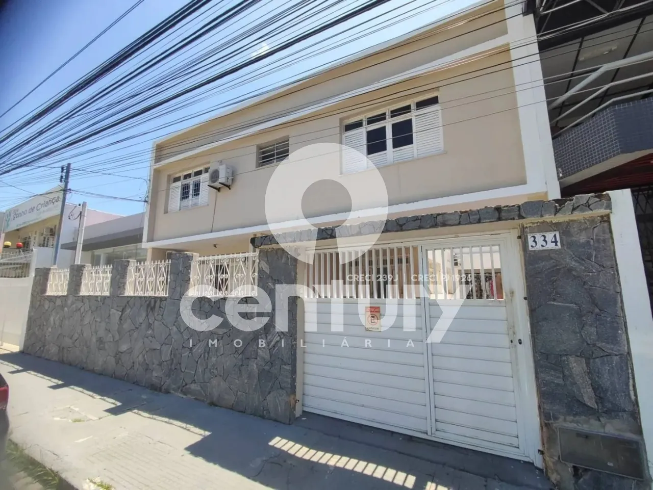 Casa Para Vender com 05 quartos no bairro São José em Aracaju